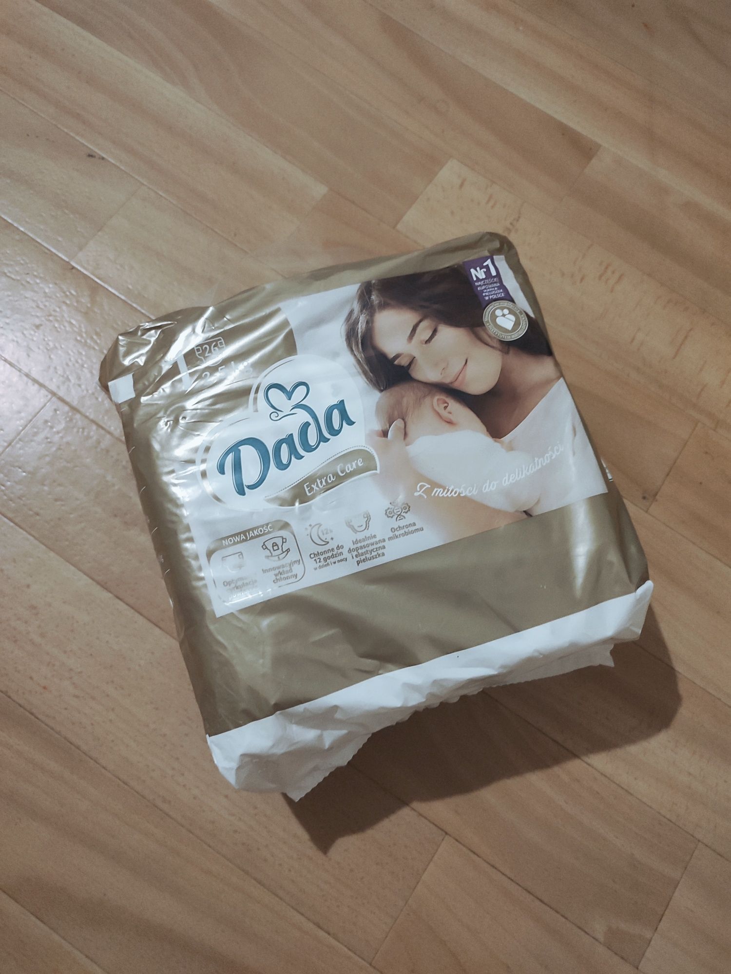 Продам детские памперсы Dada новая р 1 на 2,5 кг