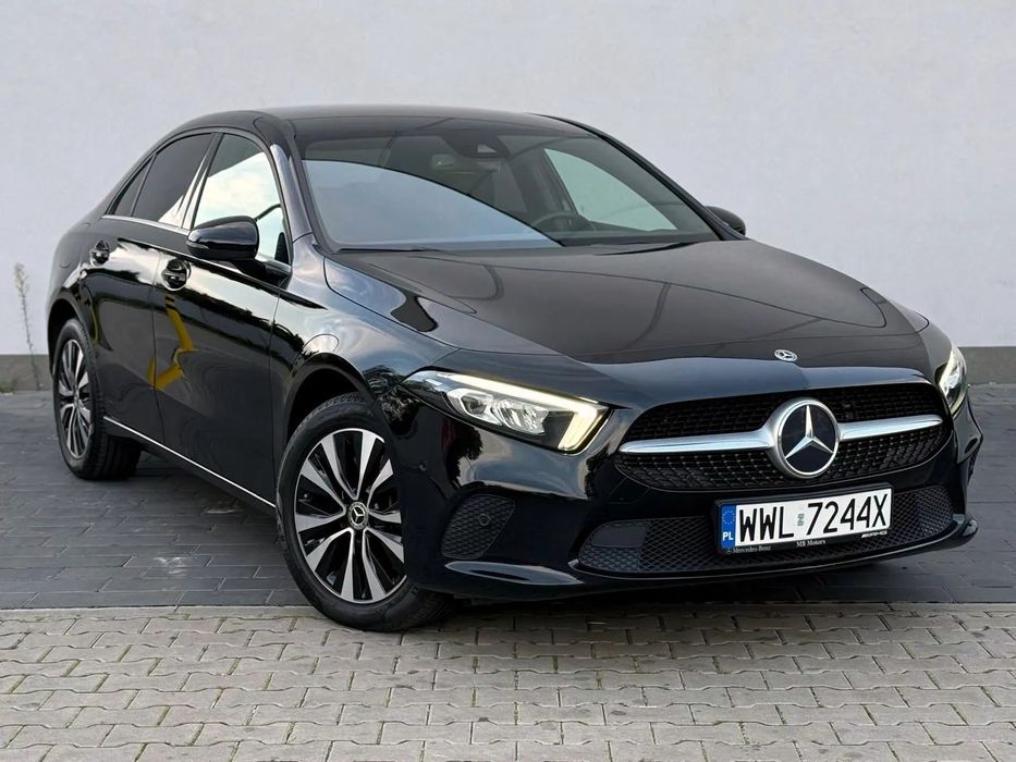 Mercedes-Benz Klasa A Mercedes A250e Plug In Hybrid, 218KM, LED, Kamera 360, Półskóry, PDC,