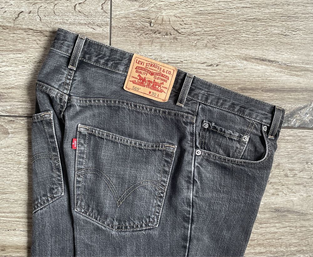 Meskie Krótkie spodenki Jeansowe LEVI’S levis  569 LOOSE FIT W 30