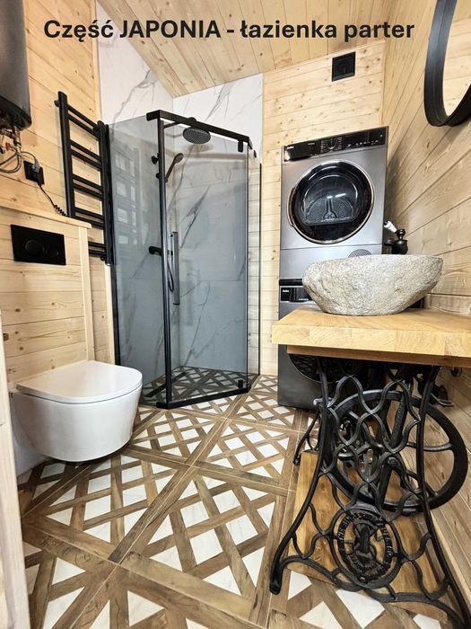 Mazury, dom nad jeziorem, 7 pokoi, sauna, jaccuzi, linia brzegowa