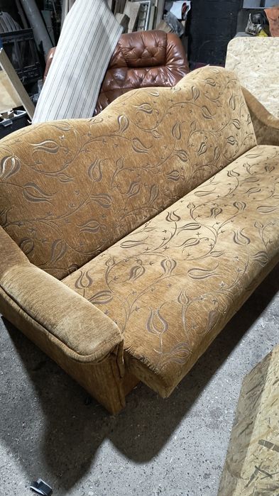 Oddam rozkladana kanapę