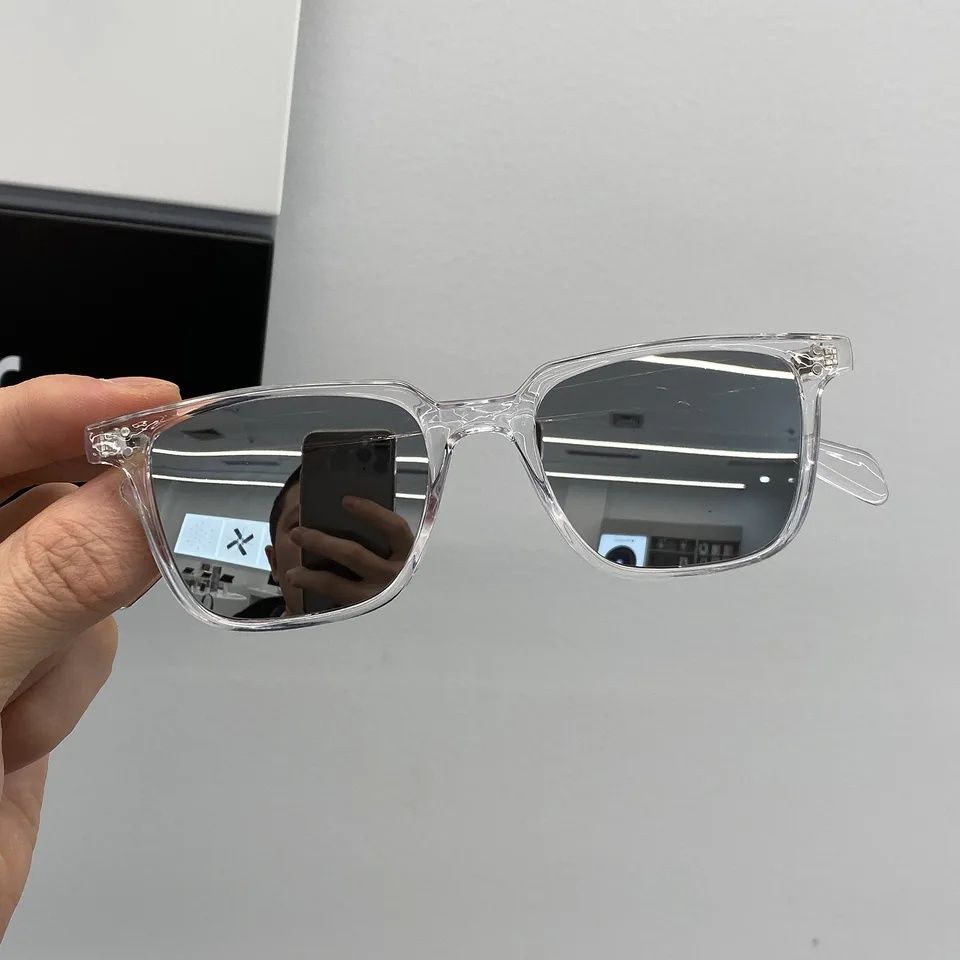 Сонцезахисні окуляри / Солнцезащитные очки