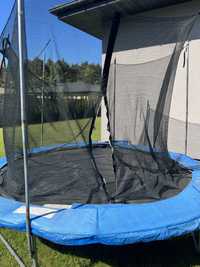 Sprzedam trampoline  o wymiarze 310 cm