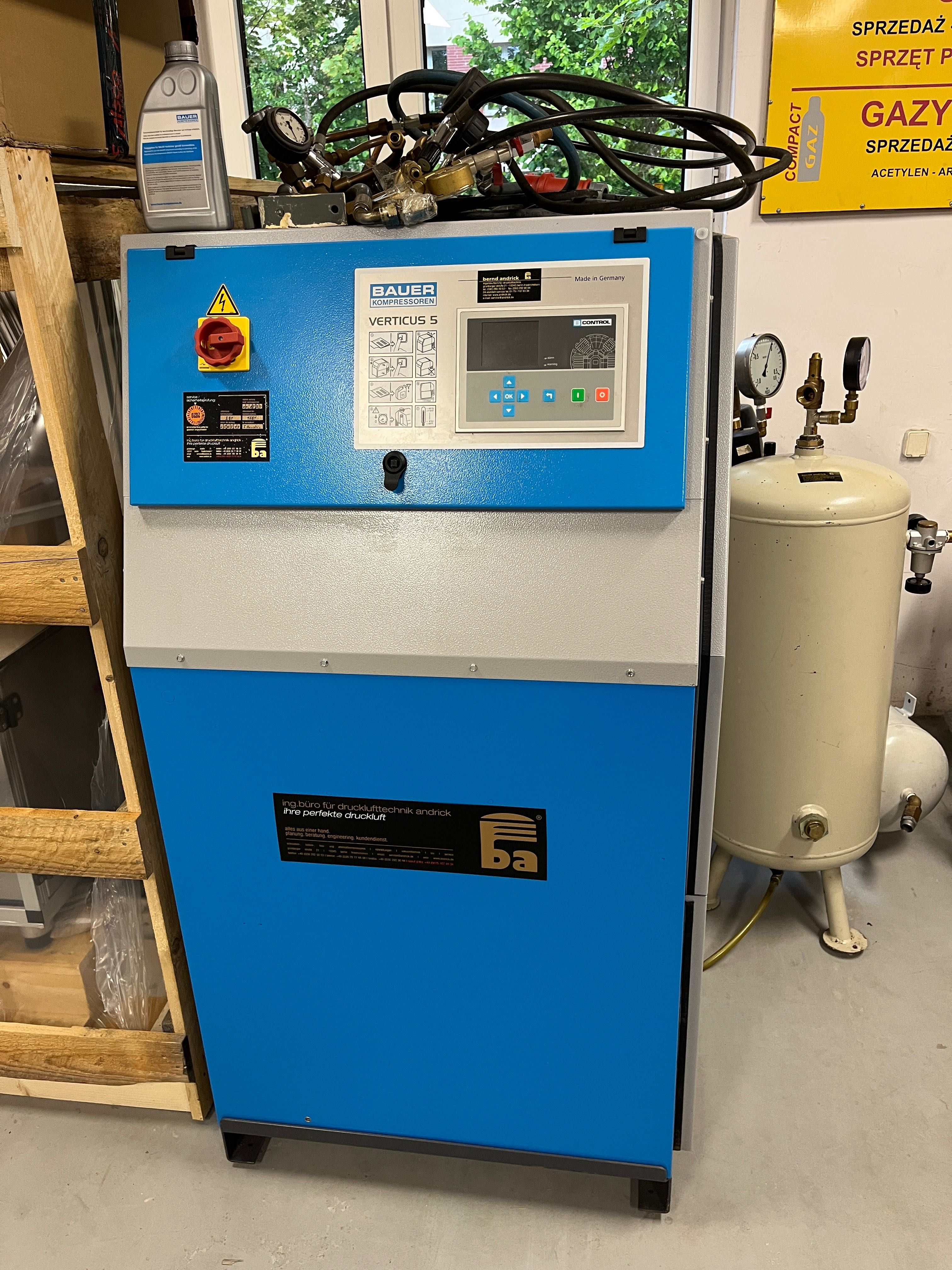 Kompresor BAUER Typ G15.1-11 5F02 SPEZ hel, powietrze
