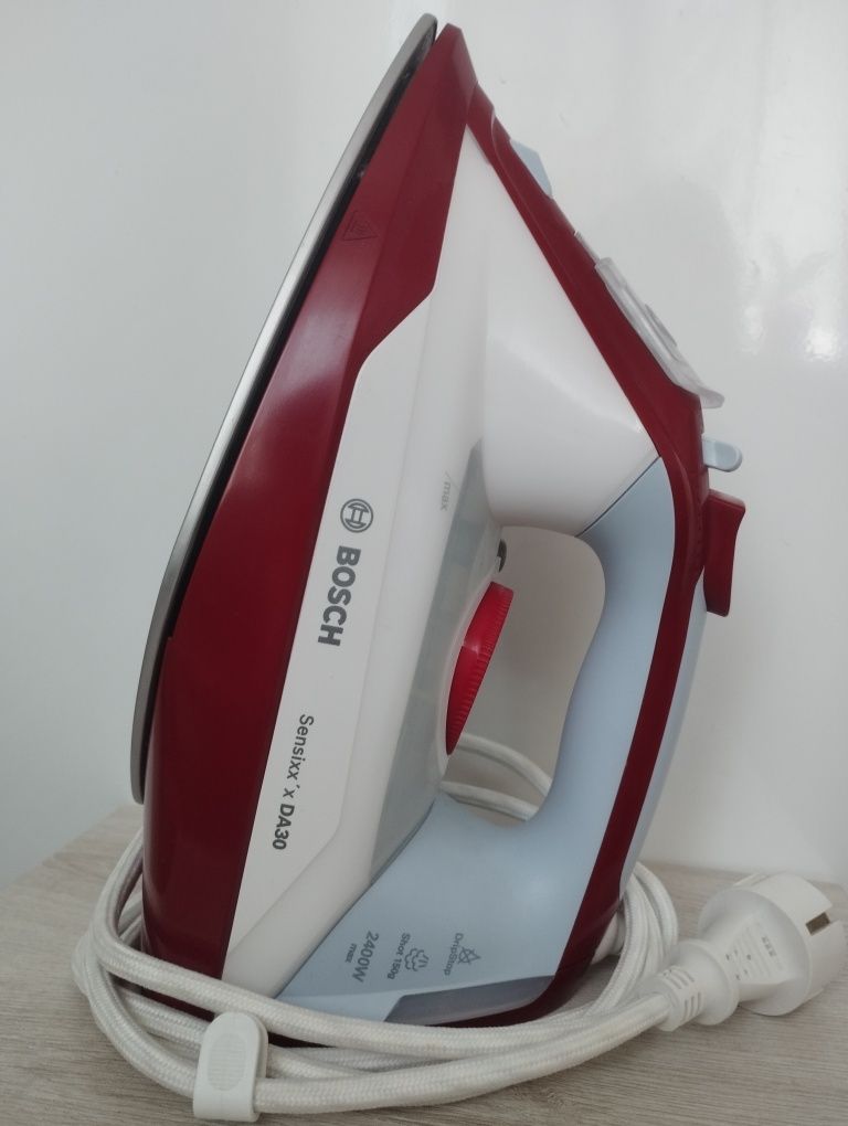 Утюг, праска BOSCH Sensixx'x DA 30
