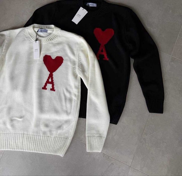 Nowe bluzy Ami  Black