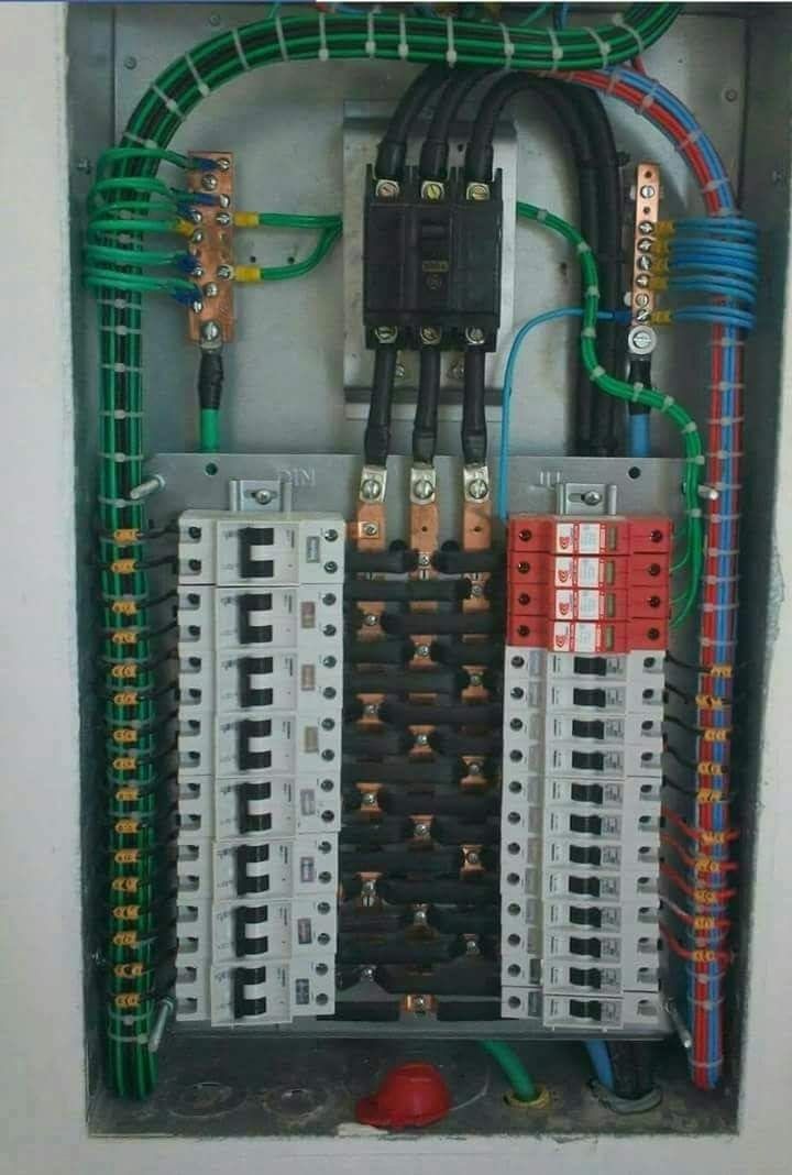 Eletricista predial/residencial