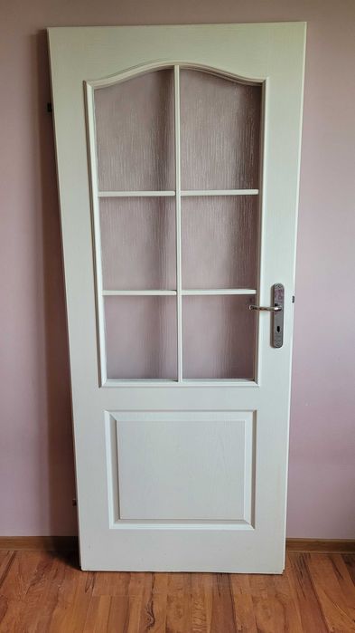 Drzwi wewnętrzne 80 Prawe