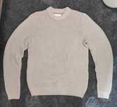 beżowy sweter męski Reserved