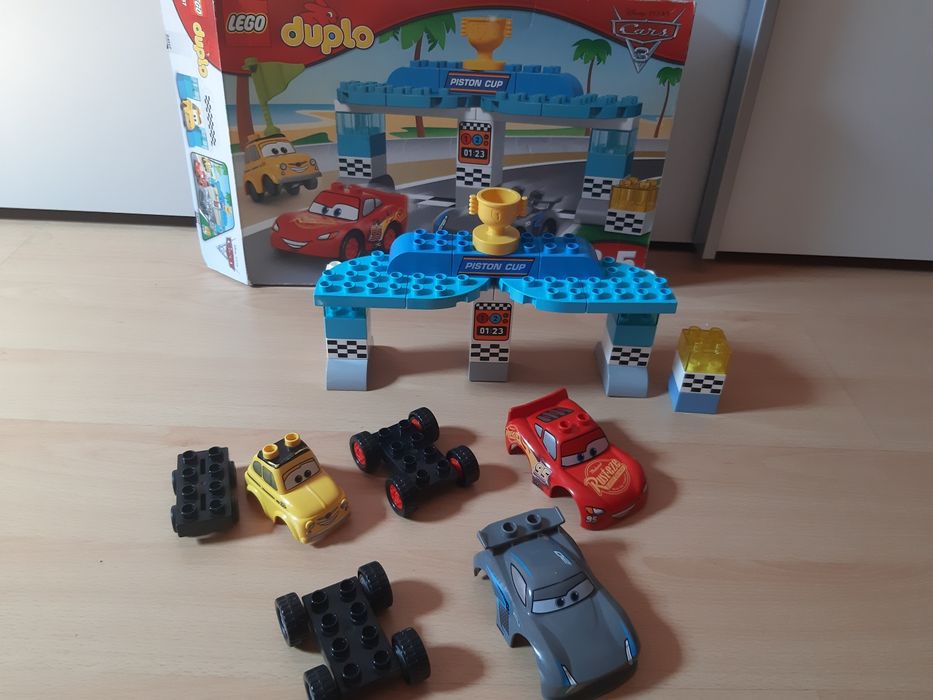 Lego duplo CARS Mcqueen
