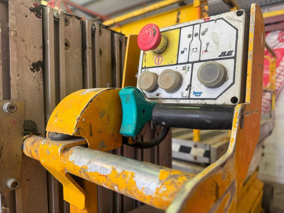 Plataforma elevatoria 8M JLG Toucan Junior (USADA)