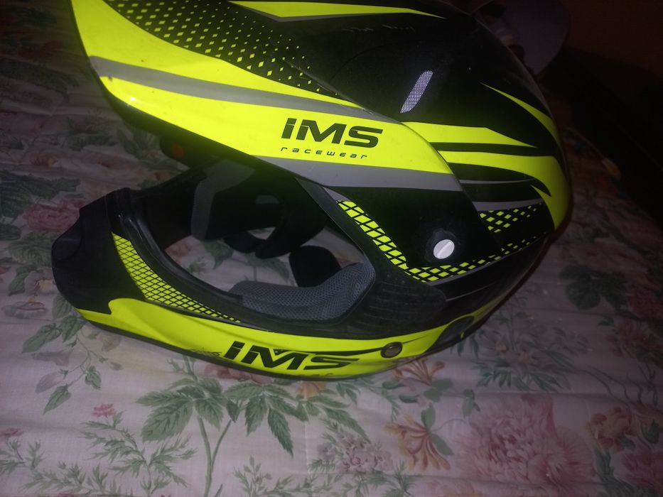 Capacete verde cross