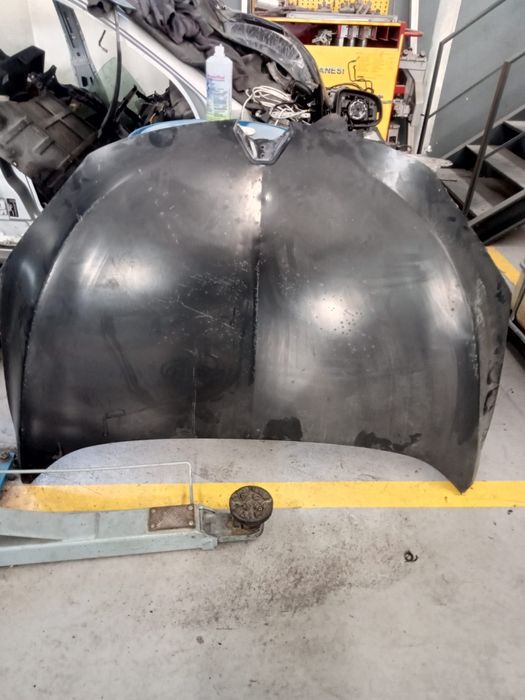 Capot renault megane 3