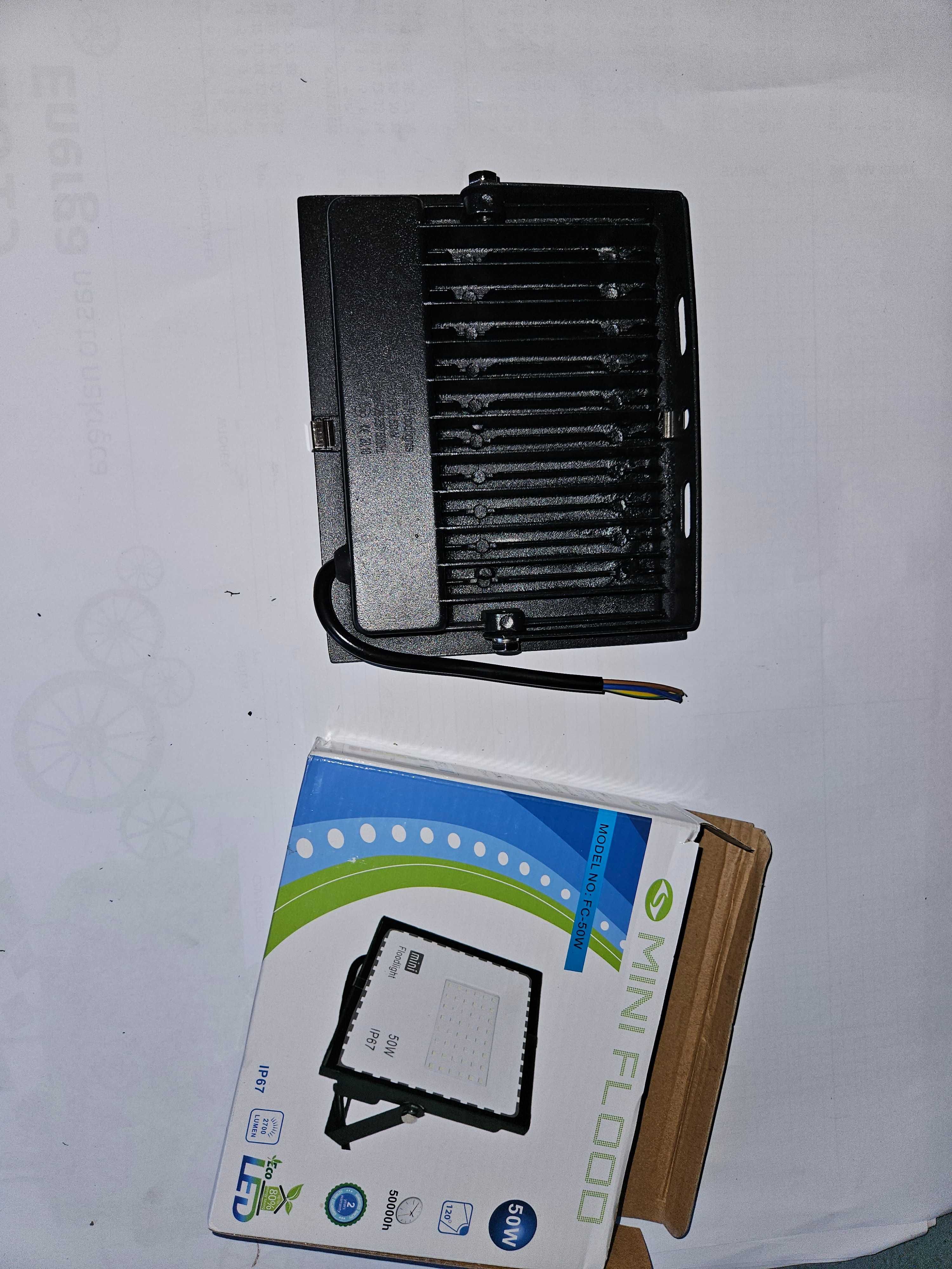 Naświetlacz LED , 20-30 i 50W