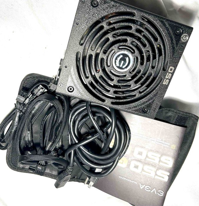 Блок живлення EVGA SuperNOVA G2