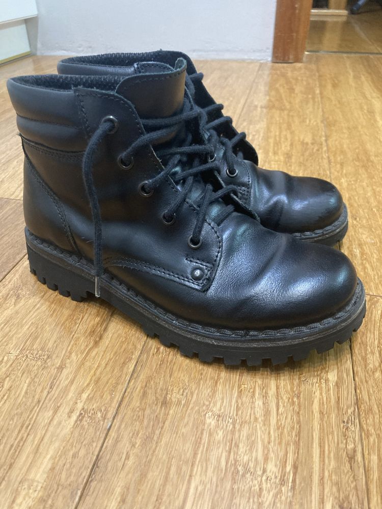 Buty harcerskie mundurowe glany