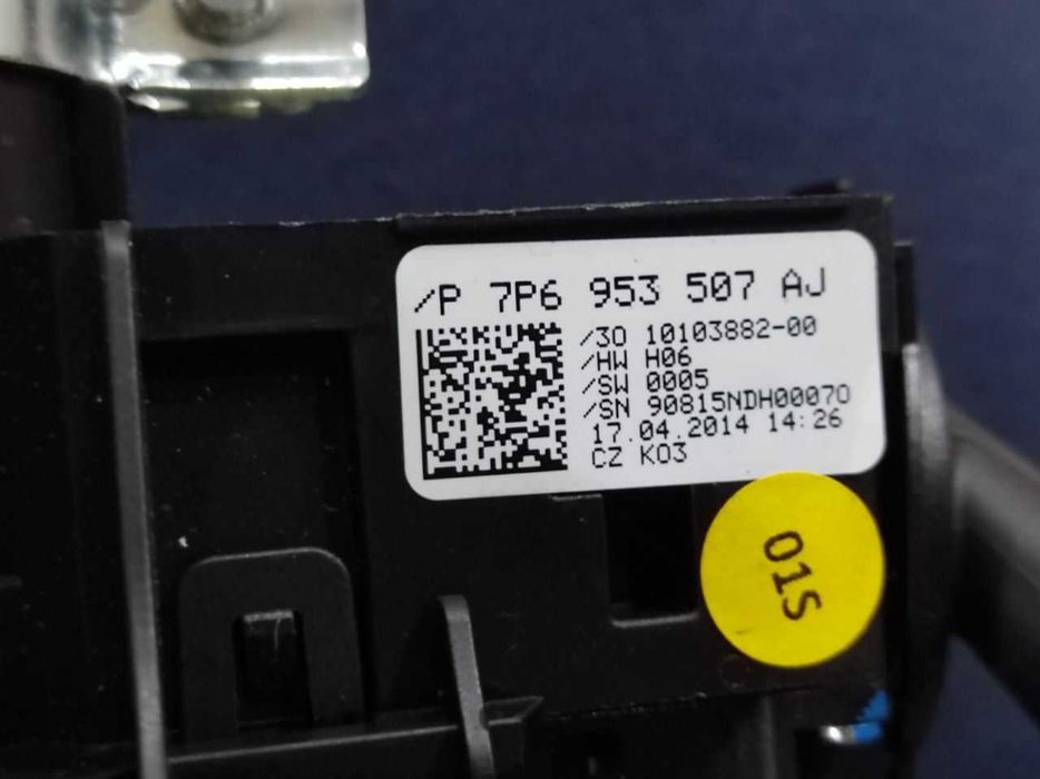 Переключатели на руле гитара  volkswagen touareg nf 7p6953502c