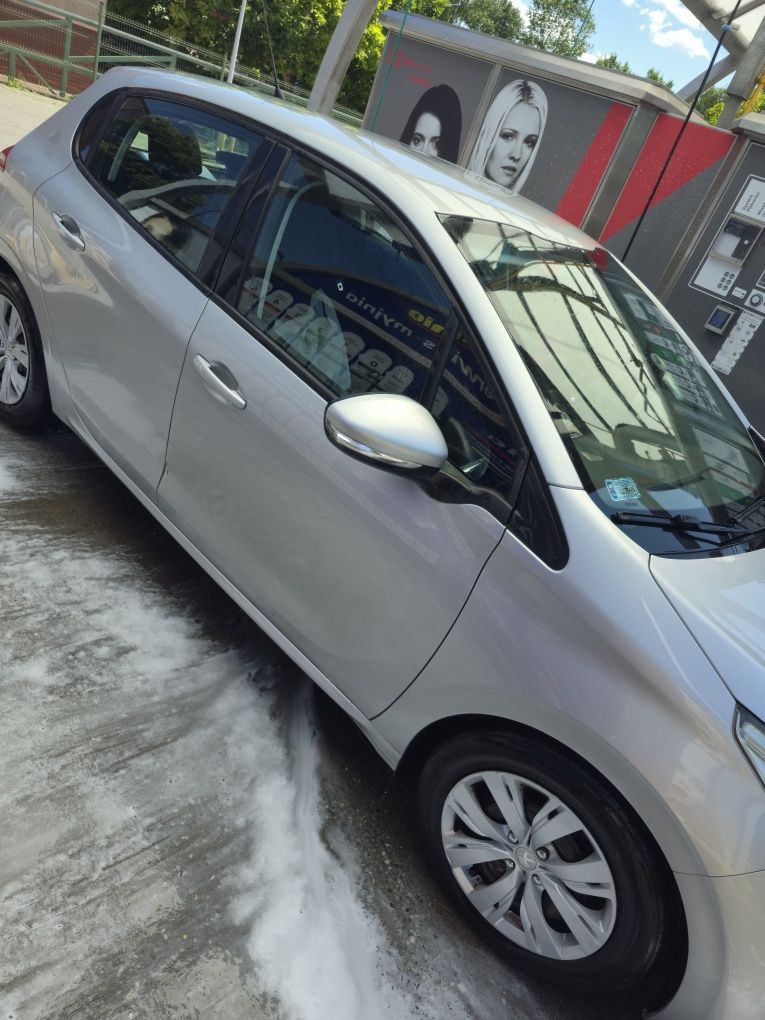 Peugeot 208, 2013 Rok, 1.6 eHDI