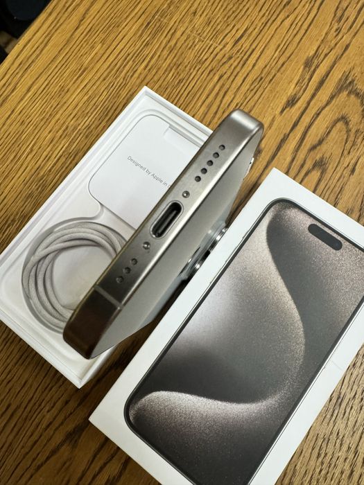 IPhone 15 Pro 256gb ідеал 10/10 батарея 87%