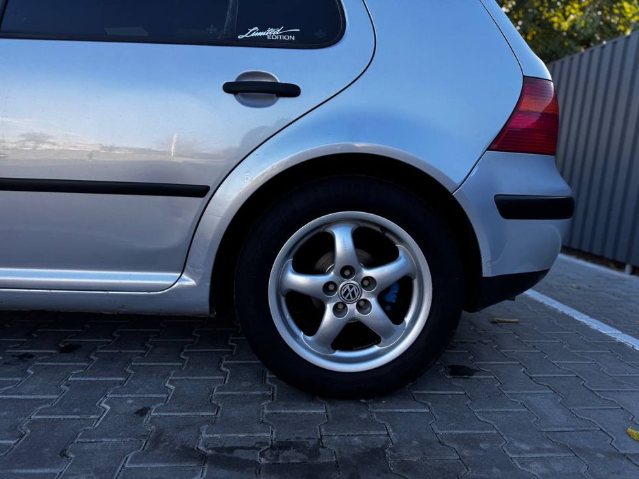 Фольксваген Гольф 4