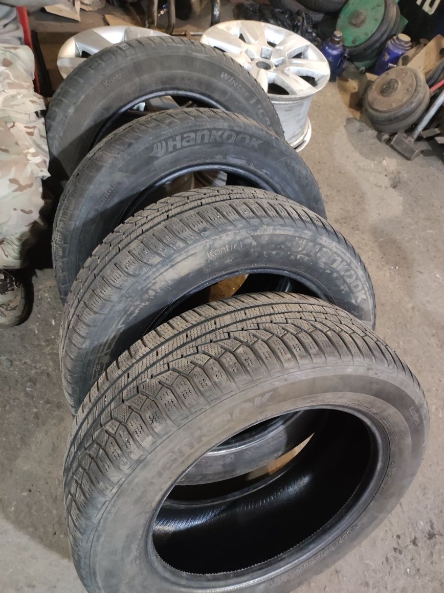 Hankook Winter 235/60 R18 (19рік) ( Комплект)