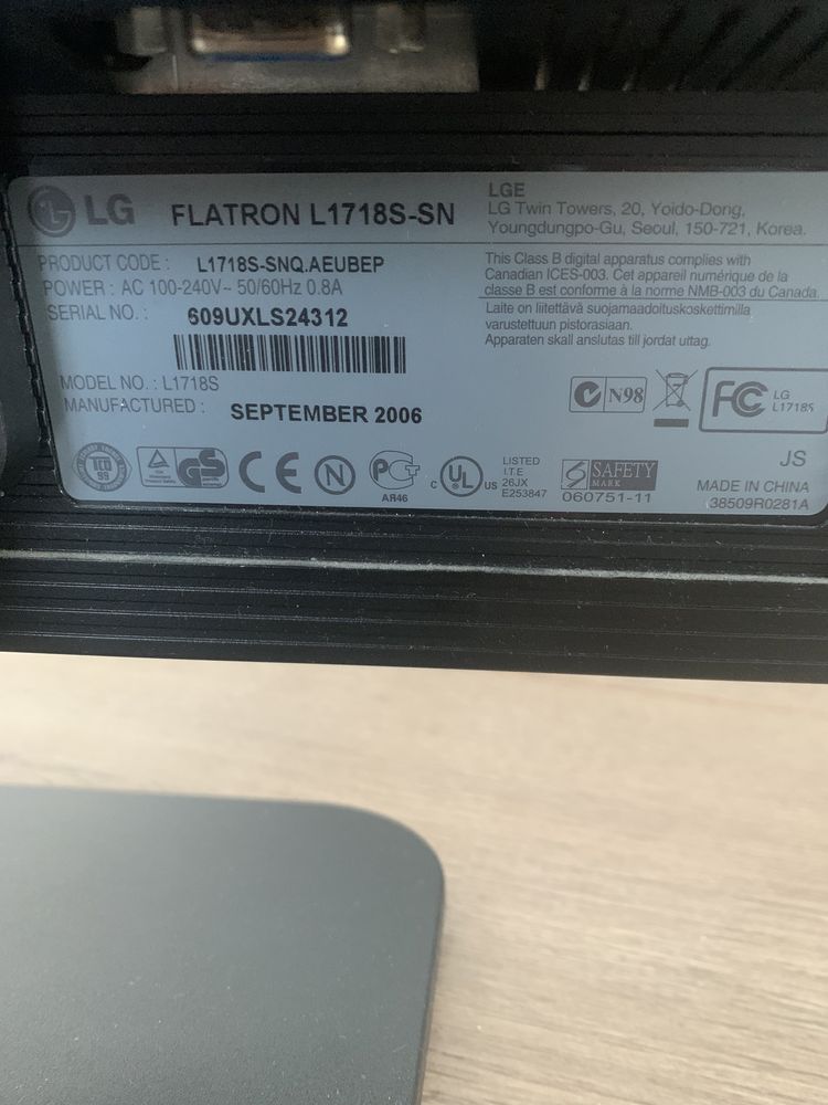 Monitor LG komputerowy