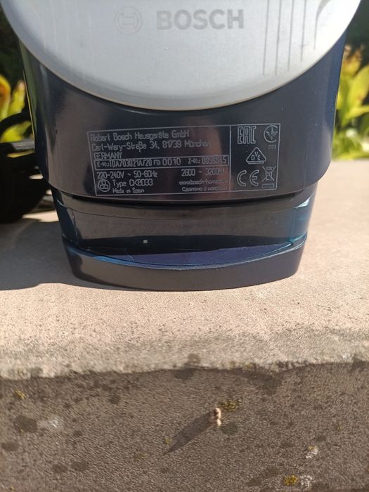 Продам утюг електричний.