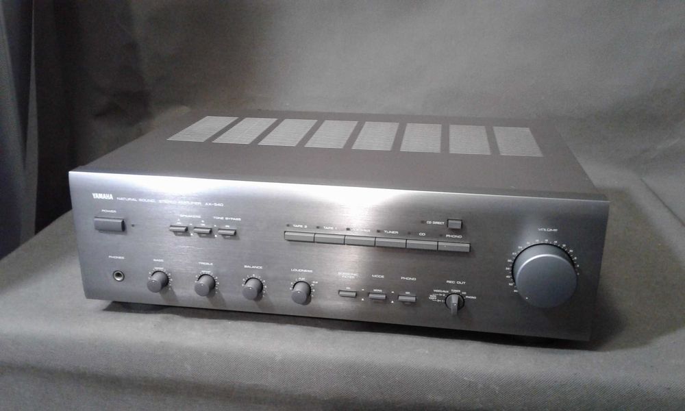 YAMAHA AX-540 wzmacniacz stereo