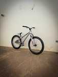 Commencal Absolut Dirt Jump