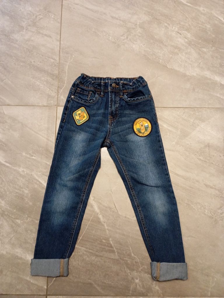 Spodnie jeansowe jeansy dżinsy rozmiar 122