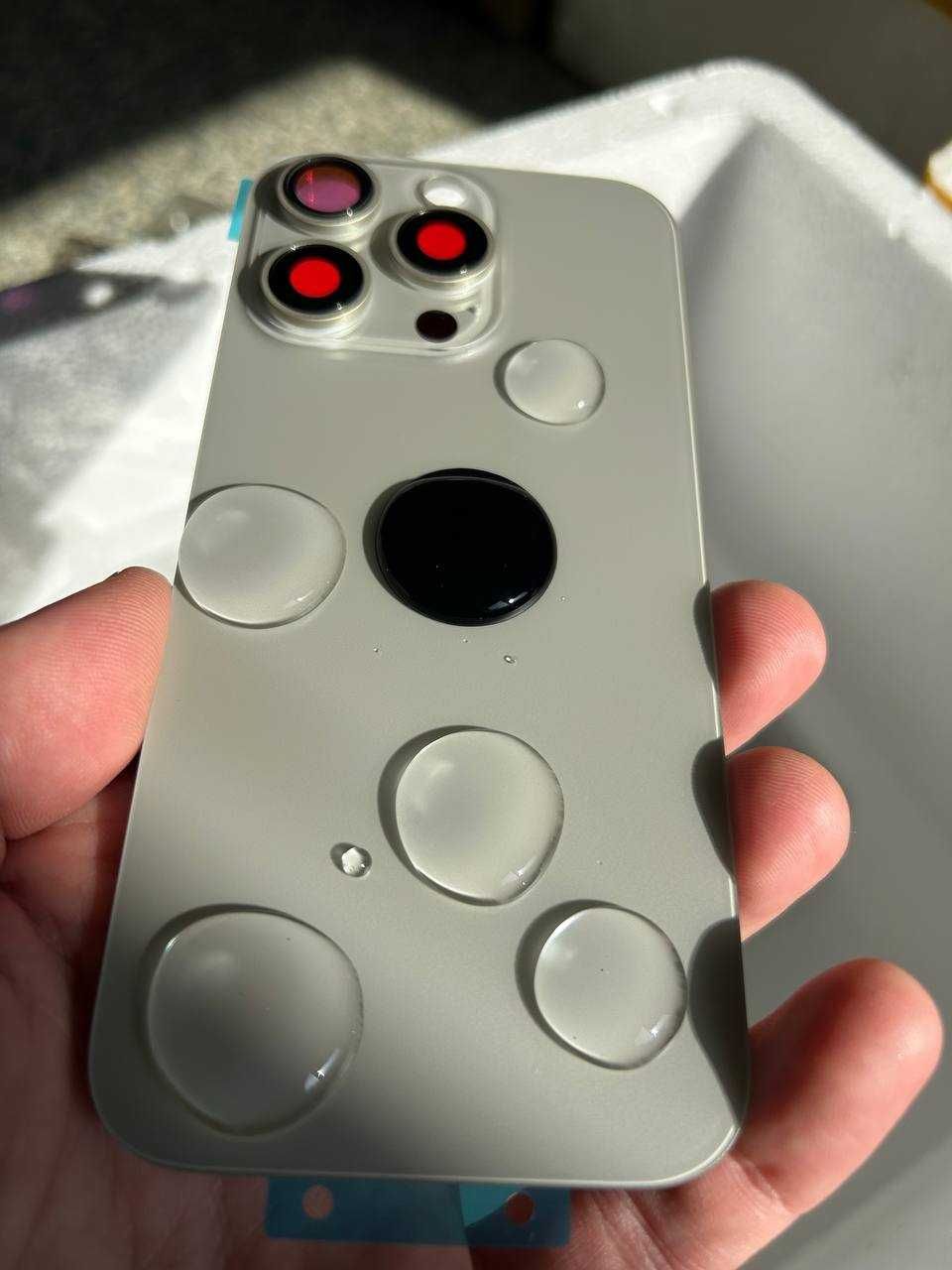 Заміна заднього скла кришки iPhone 16 16 pro 16 pro max