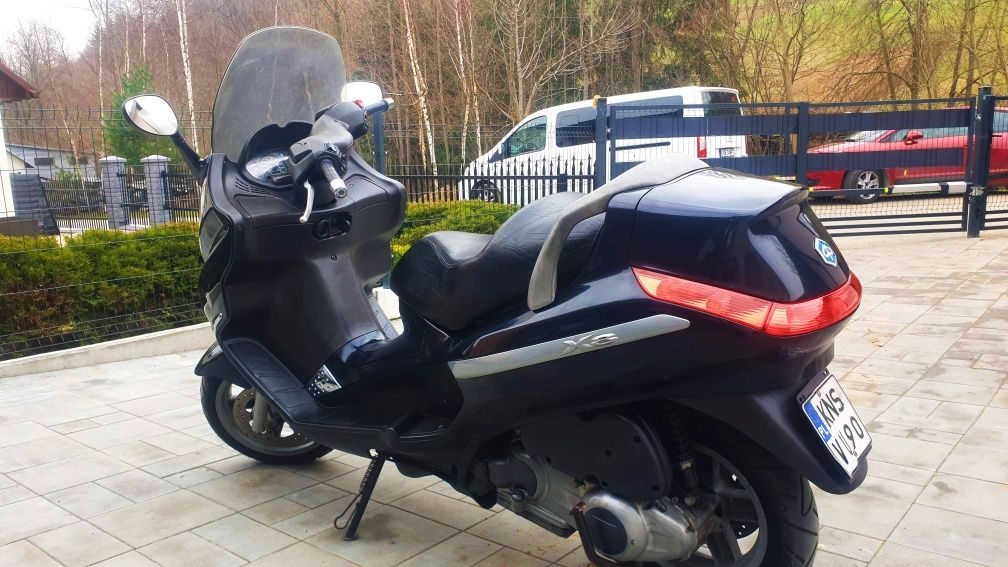 Motocykl Piaggio X8 GT 125