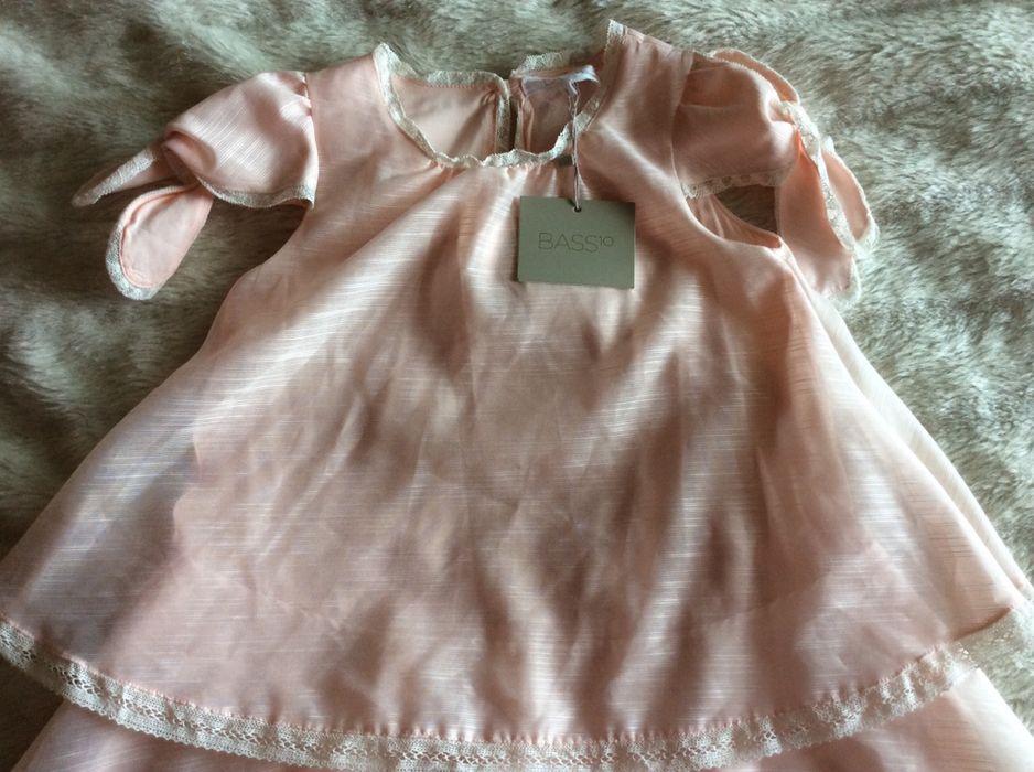 Vestidos BASS10 t6 e Chicco t4 novos