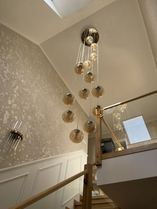 Lampa sufitowa. Lampa wiszaca. Źyrandol. Regulowana dlugosc.