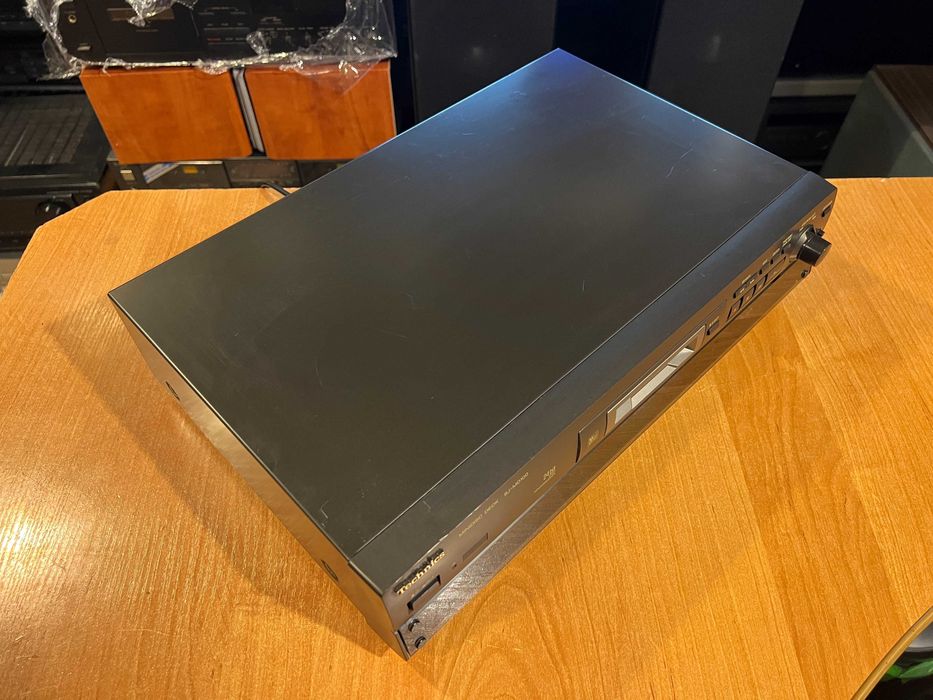 Odtwarzacz MiniDisc Technics SJ-MD100 Audio Room
