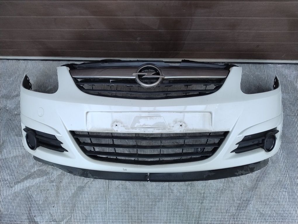 Zderzak przód Opel Corsa d 06-11 biały z474 atrapa kompletny wysyłka