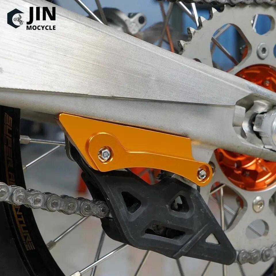 защитная накладка Swingarm Guard  For Husqvarna черная