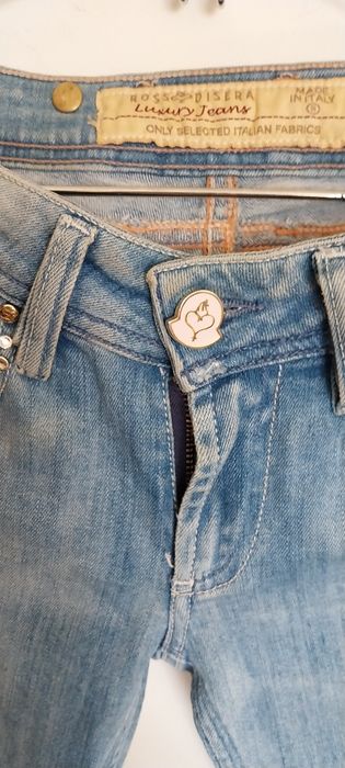 Calças de ganga novas