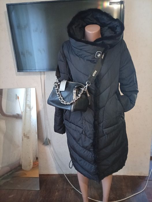 Продам тепле зимове пальто