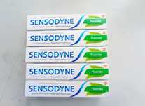 Sensodyne Fluoride pasta do zębów przeciwpróchniczna 75 ml 5 szt.
