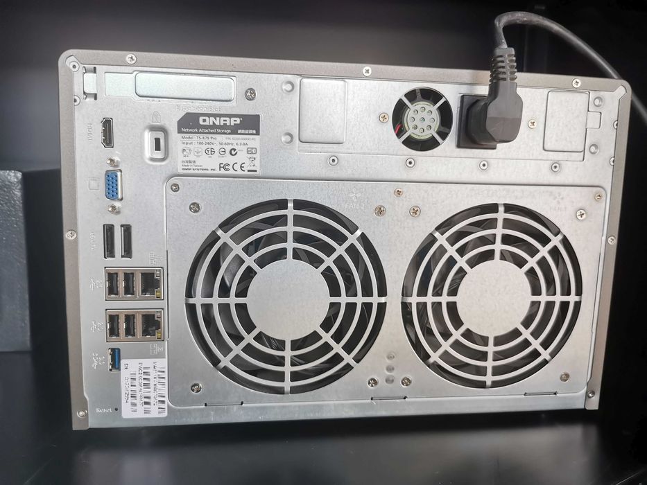 Serwer NAS QNAP TS-879 Pro Core i7 16GB RAM 8 zatokowy