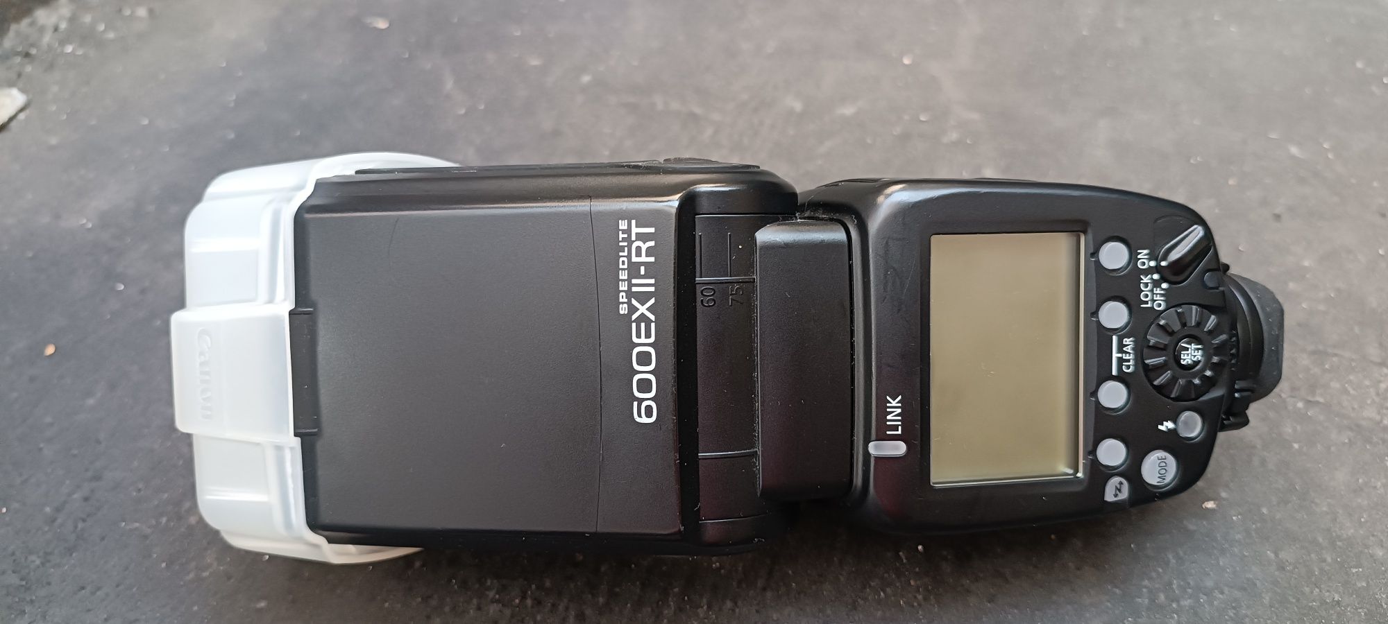 Canon EOS R , Lens24-105 RF , 50 mm RF