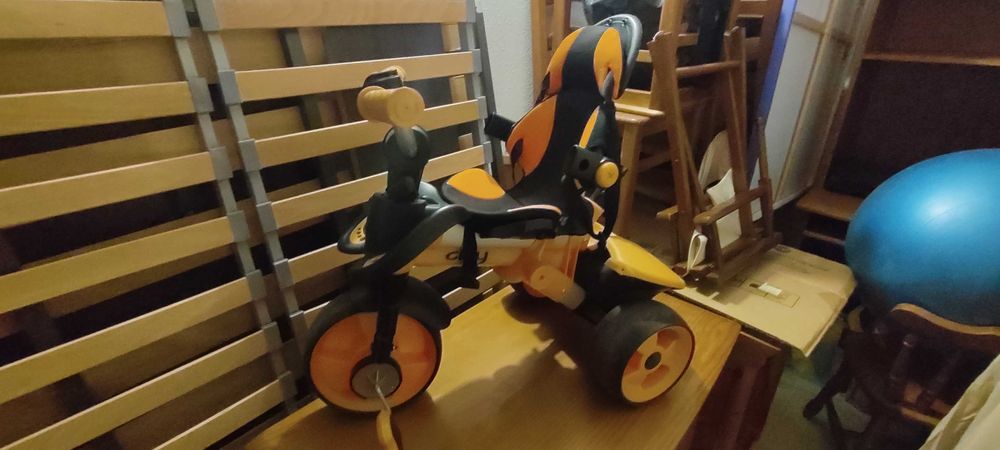 Triciclo criança