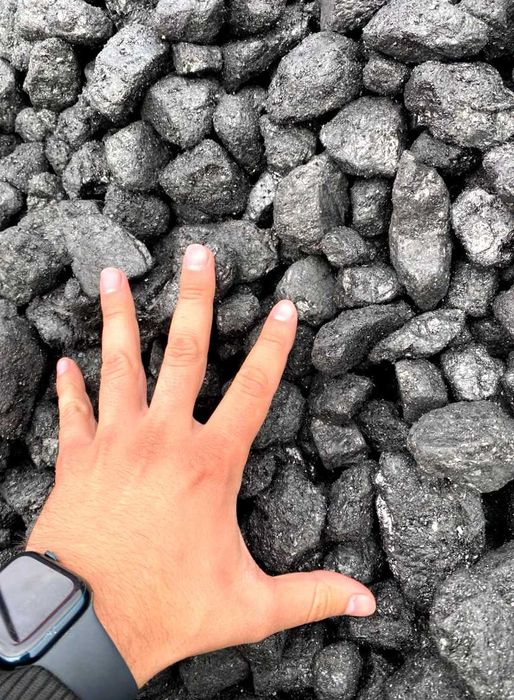 Вугілля брикети пелети з швидкою доставкою