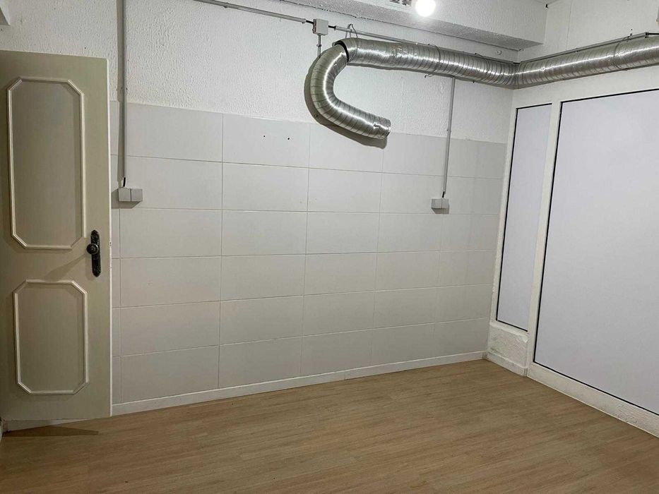 Loja 44 m² – Centro Comercial Sirius, Boavista (Porto)