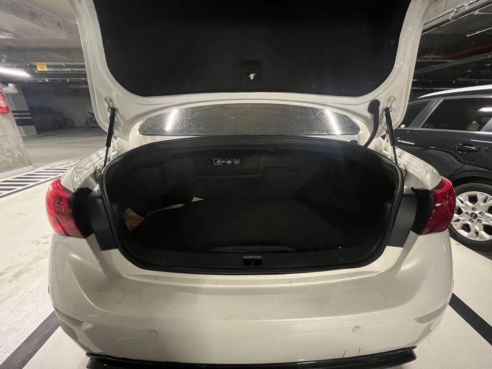 Infiniti Q50