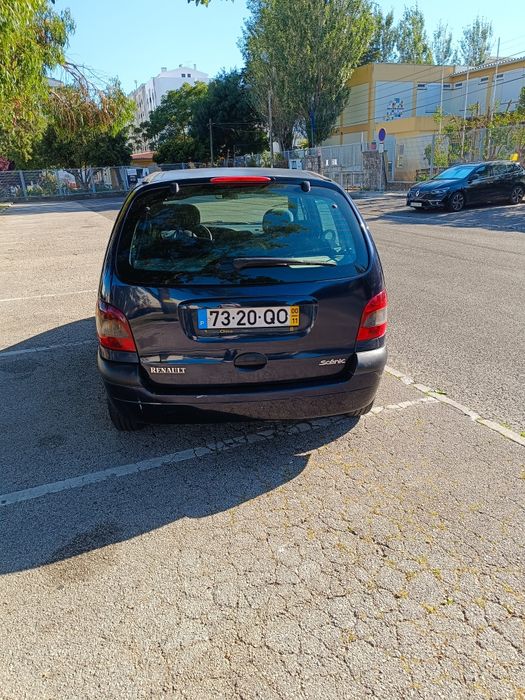 Renault Scenic 1.9 dci
