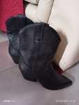 Botas usadas 2 vezes