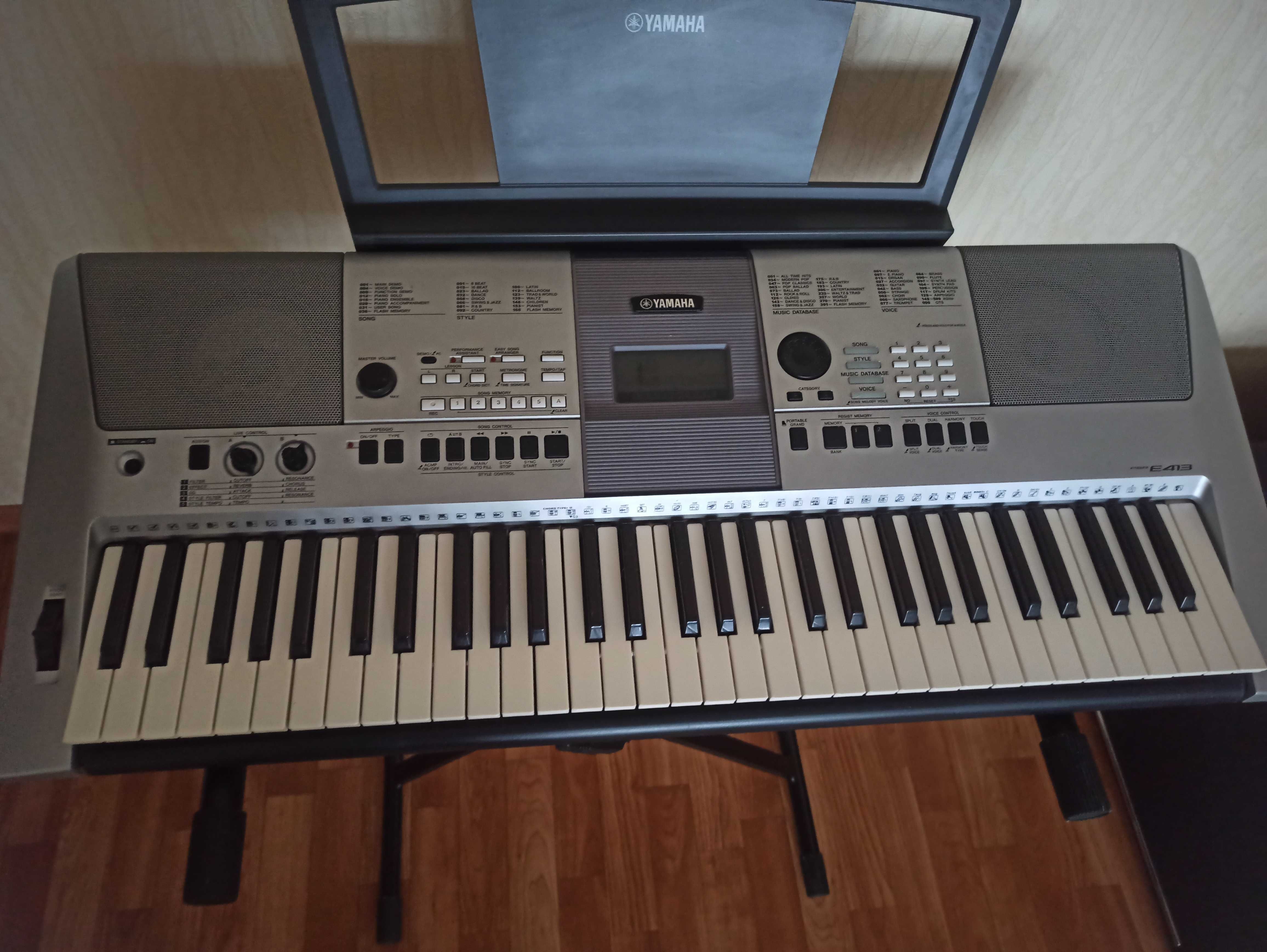 Синтезатор Yamaha PSR-E413