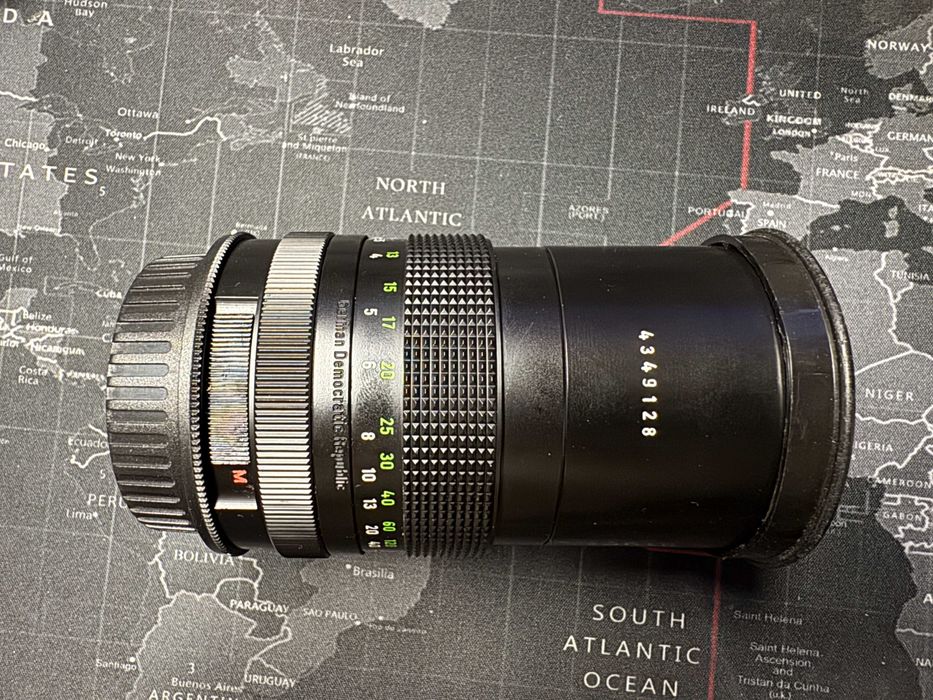 Obiektyw portretowy bokeh Pentacon 135mm f2.8 MC Auto + M42 / Canon